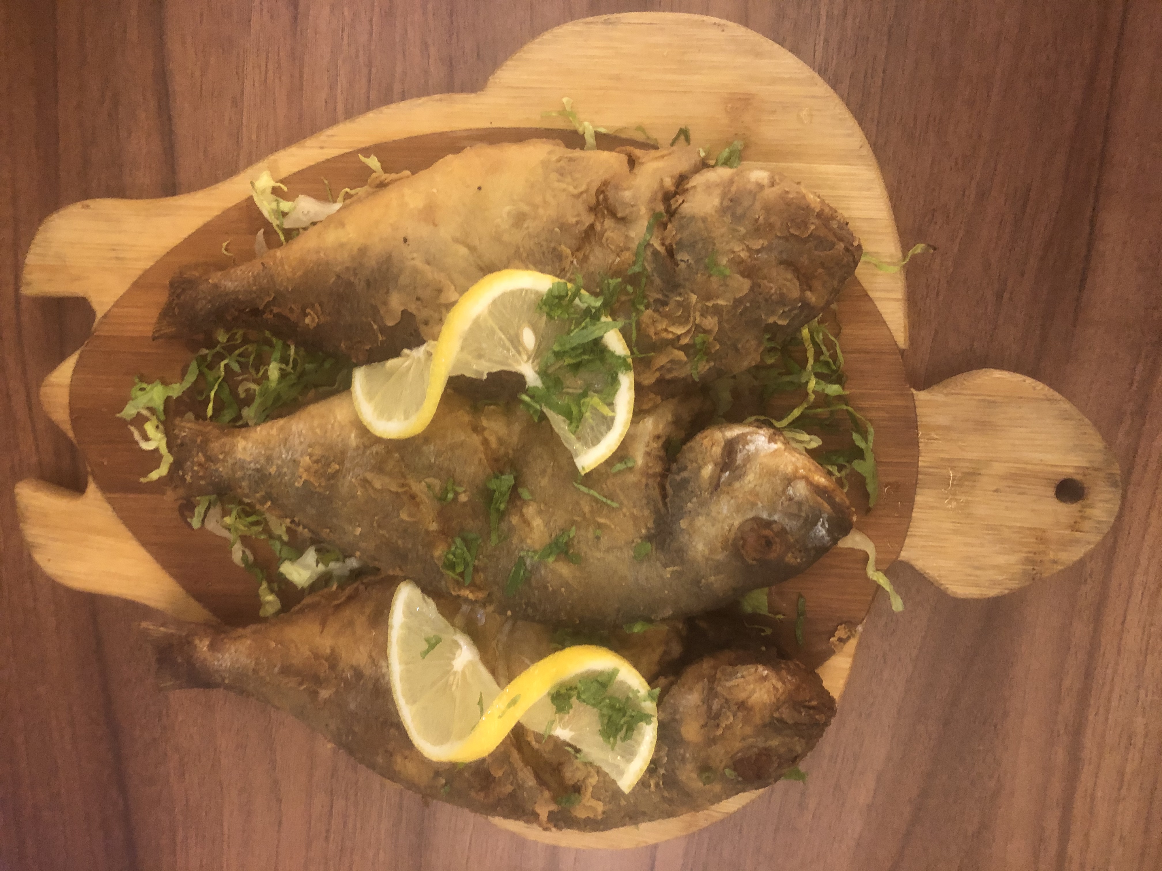 سمك مقلي /fried fish