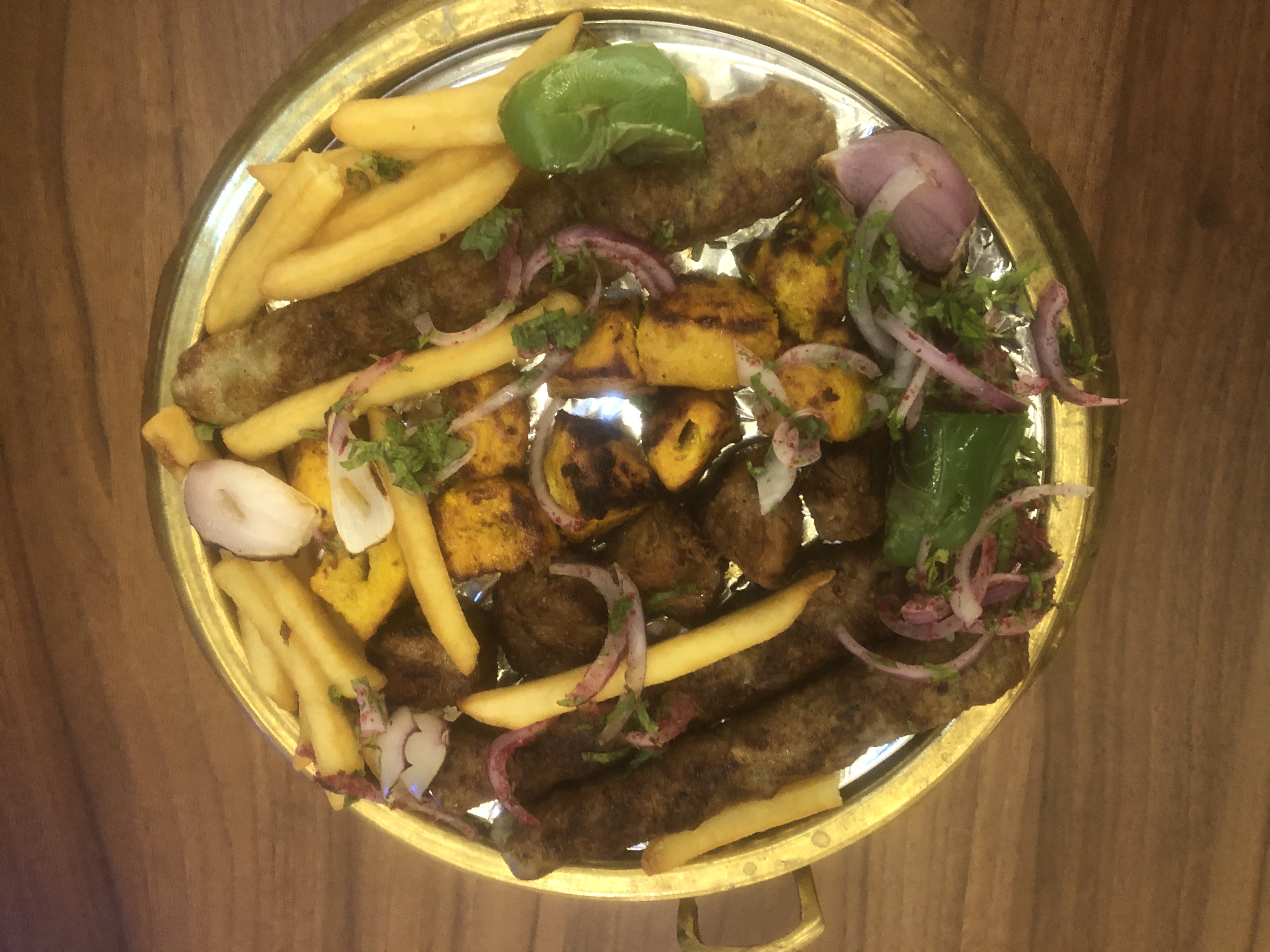 نص كيلو مشكل مشويات / Half a kilo of mixed grill