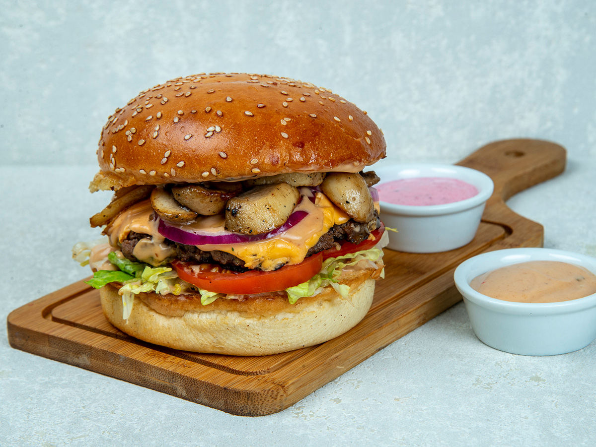 mushroom beef burger solo