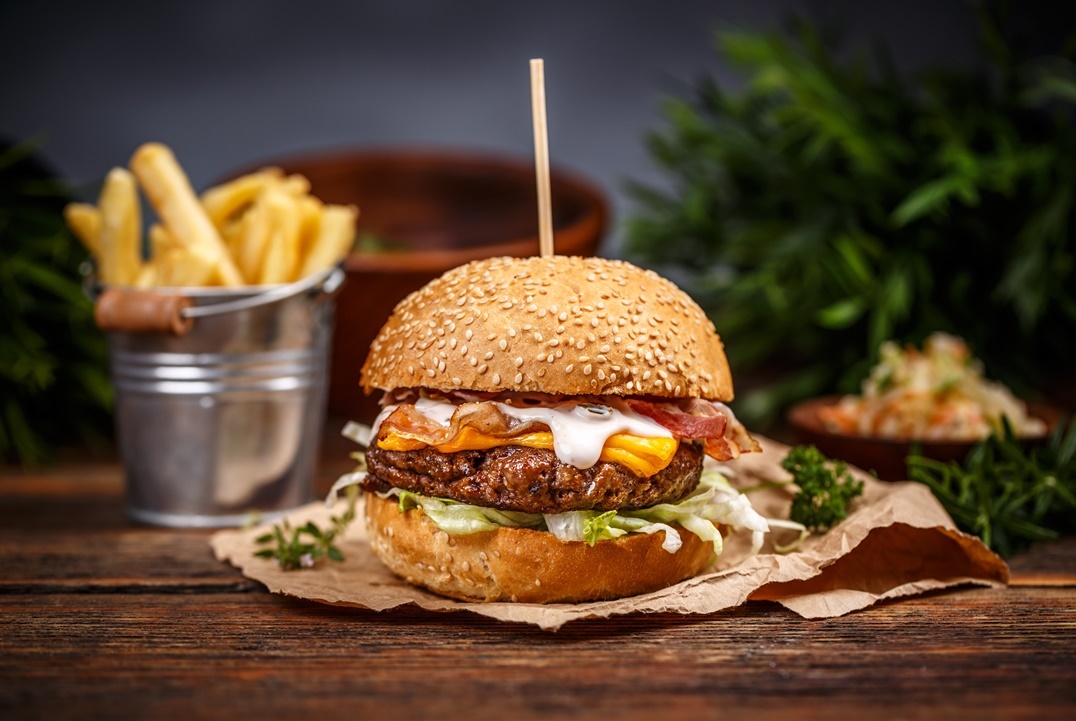 برجر لحم كلاسيك Classic beef burger