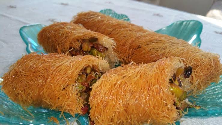 ١ك كنافه زبيب ولوز