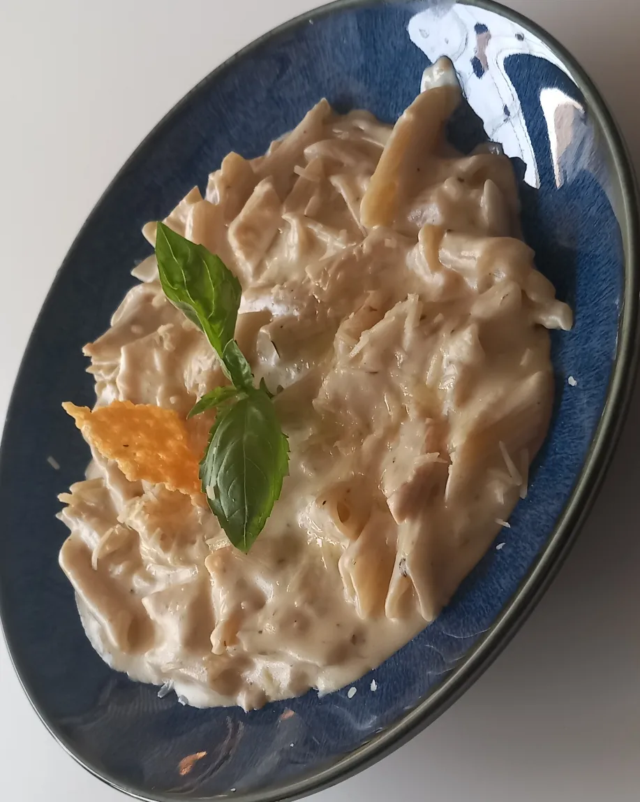 مكرونه بالدجاج / Chicken pasta
