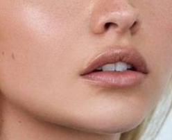 حف الشنب بالخيط