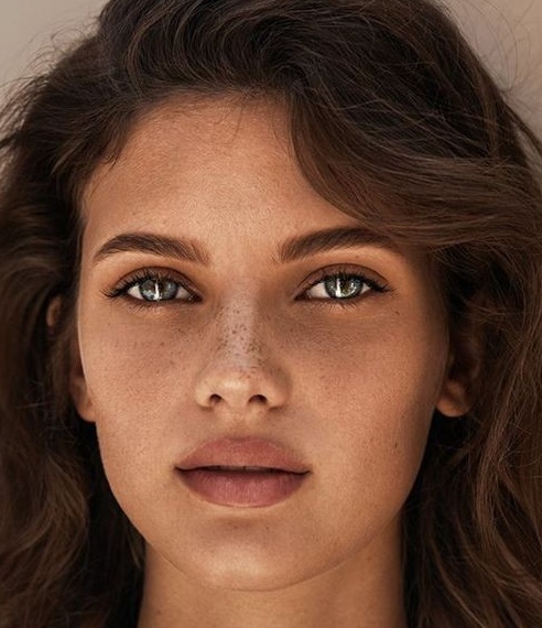 حف حواجب وشنب 