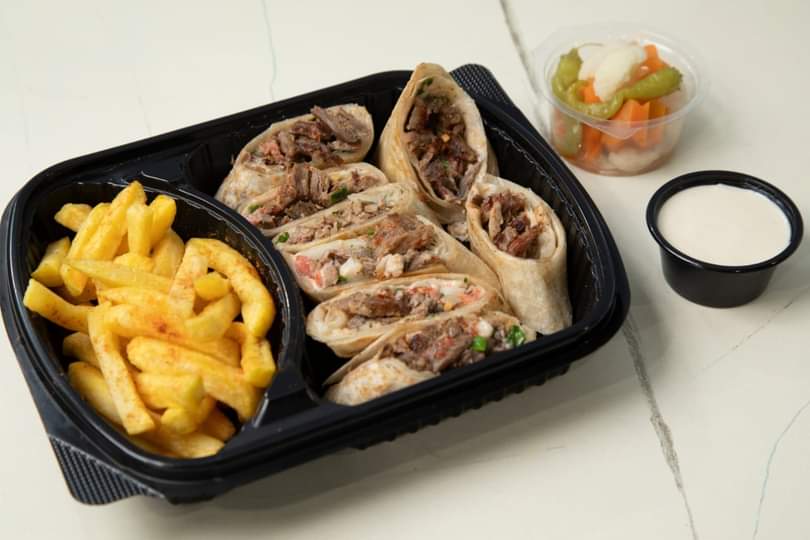 وجبة شاورما عربي لحم