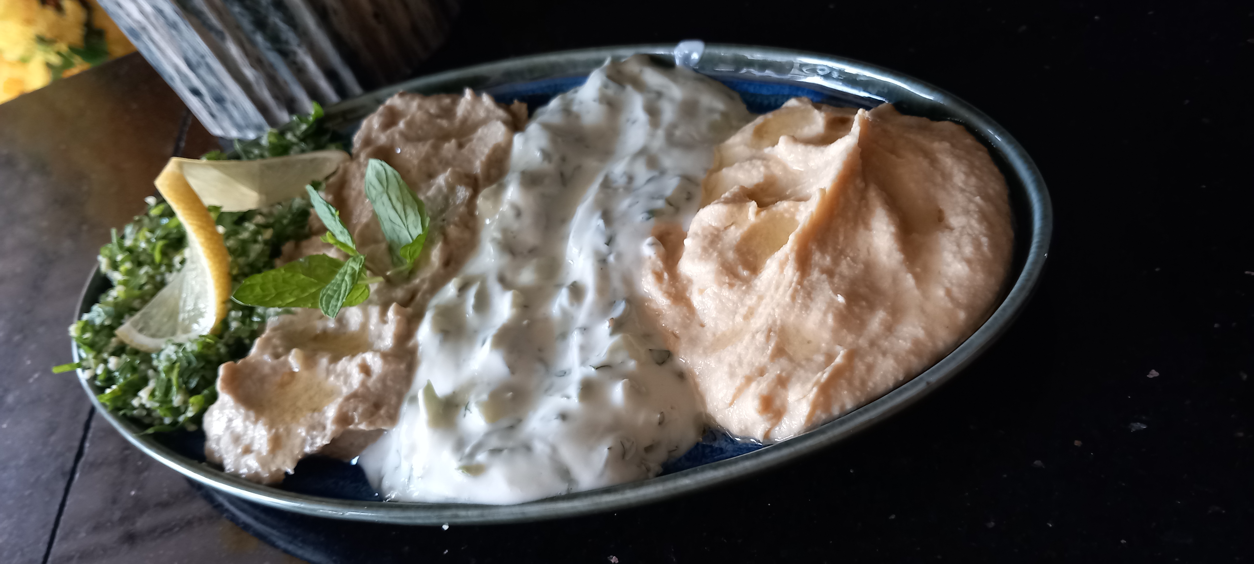 مقبلات صغير / mokblat small