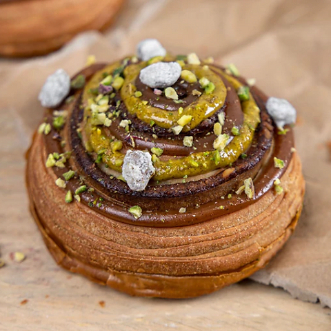 دانيش رول بستاشيو