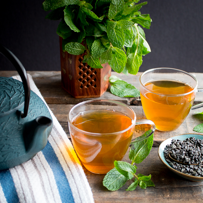 شاي أخضر بالزعفران