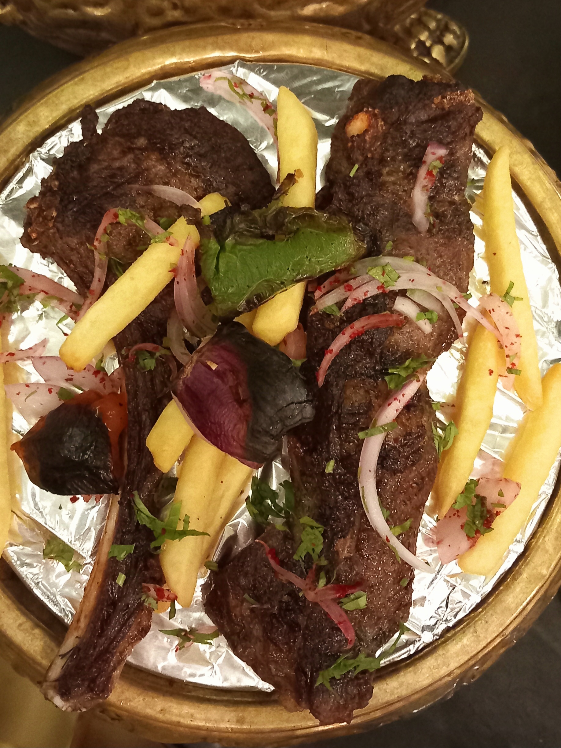 Grilled Meat Chops (Reesh)