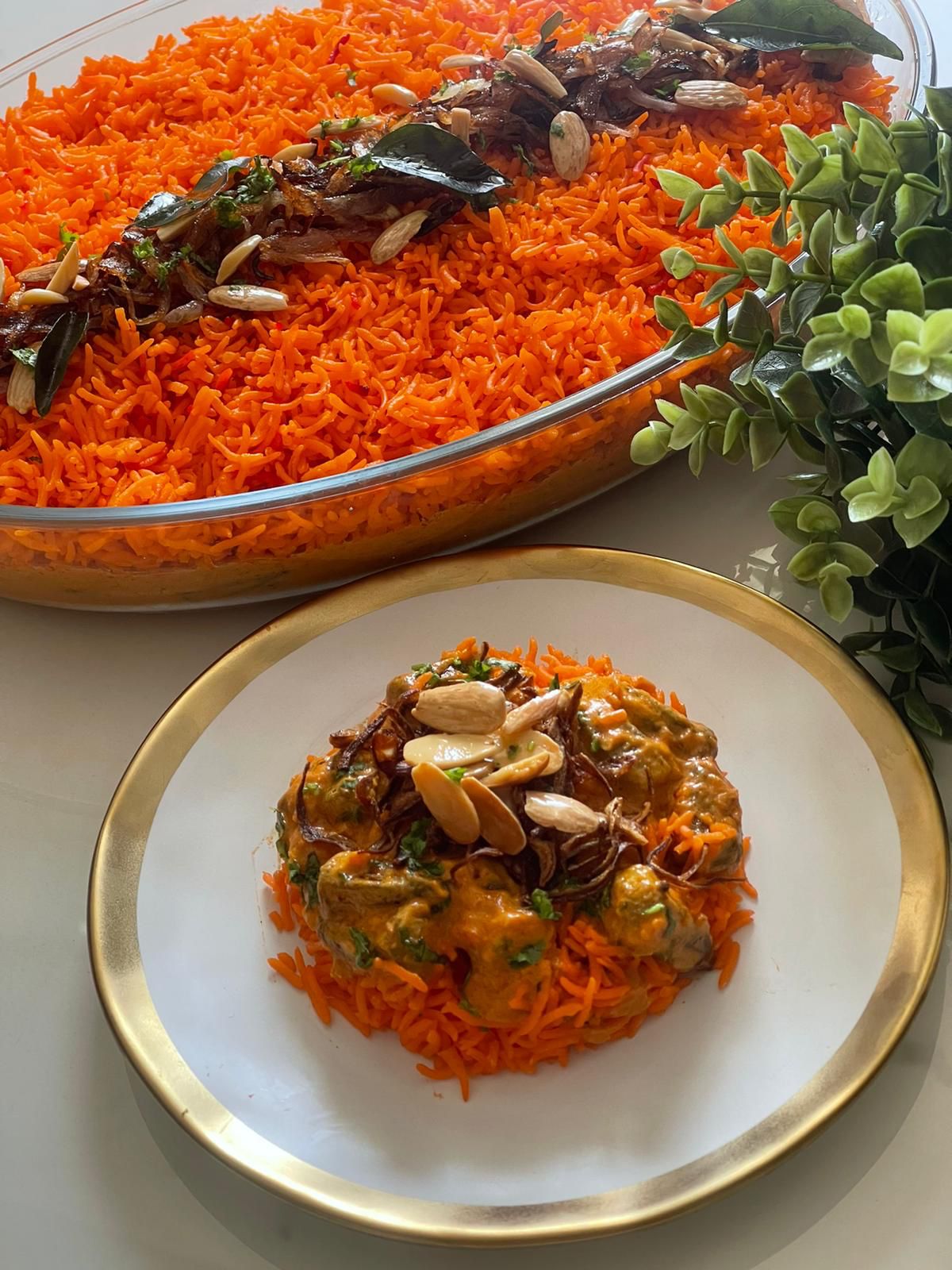 كاري الباميا مع العيش