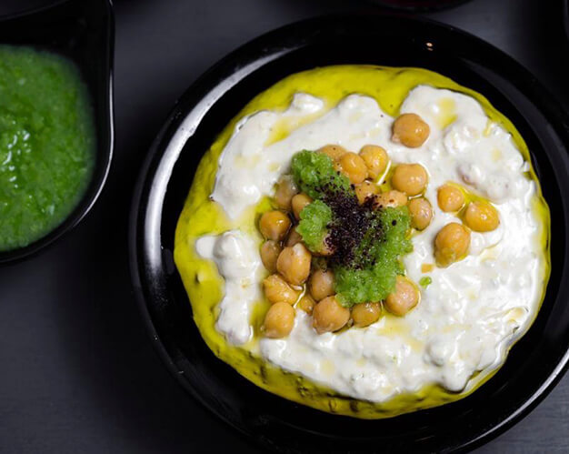 فتة بالزيت