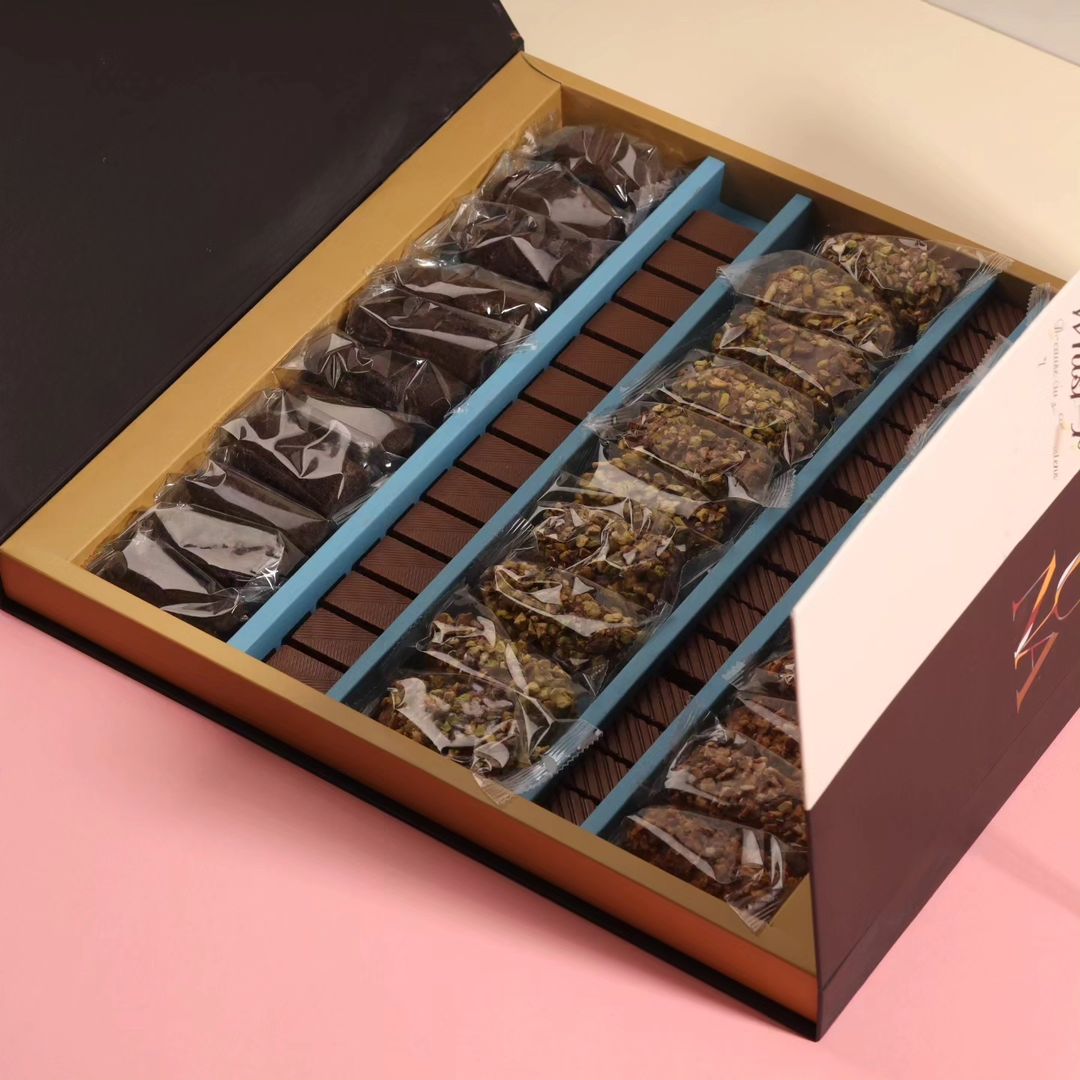 بوكس شوكلاتة وسبر متنوعة