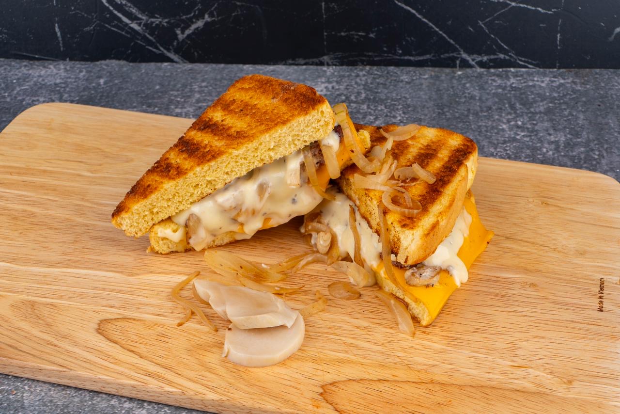 ترافل برجر توست