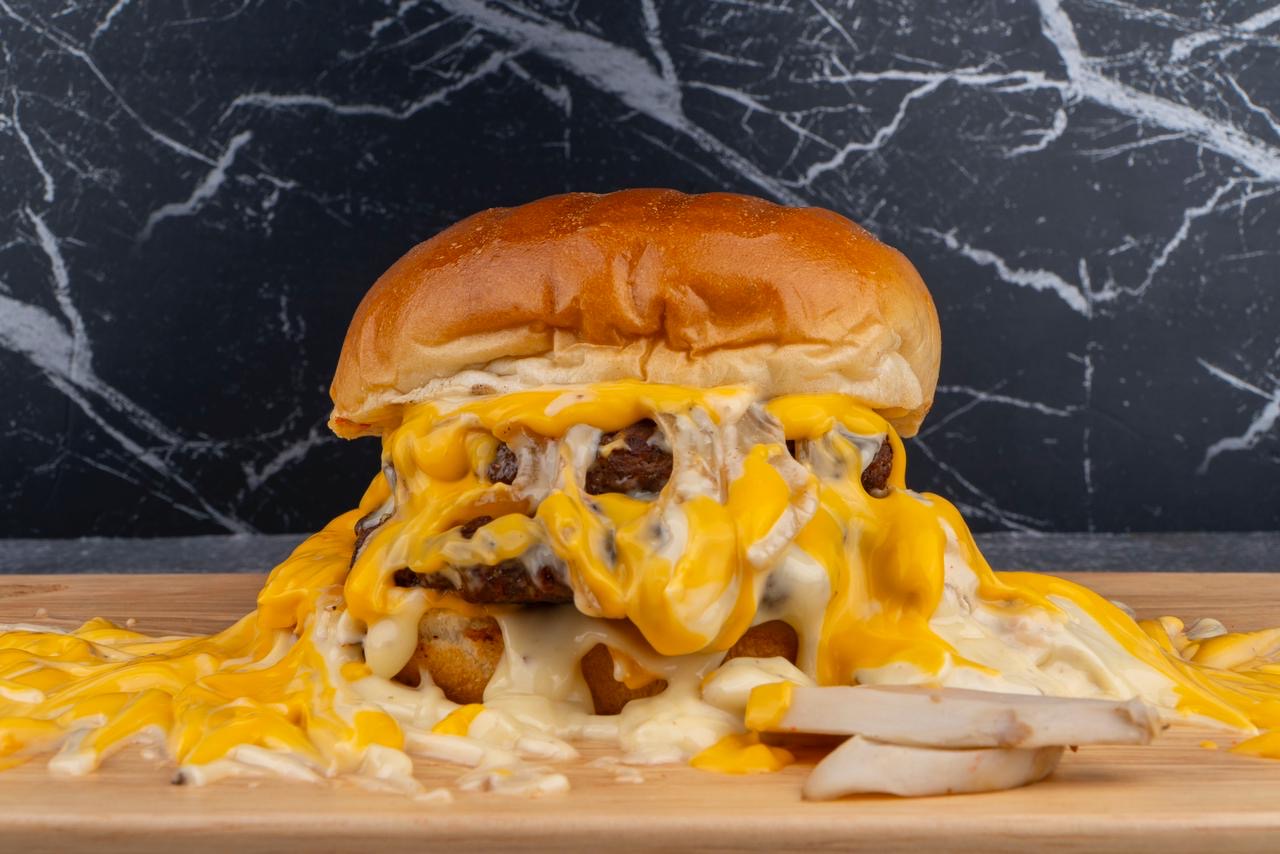 دبل لحم ترافل