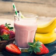 موز وفراولة طبيعي