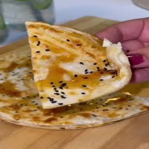 فطيرة لبنة بالعسل / فطيرة جبن بالعسل