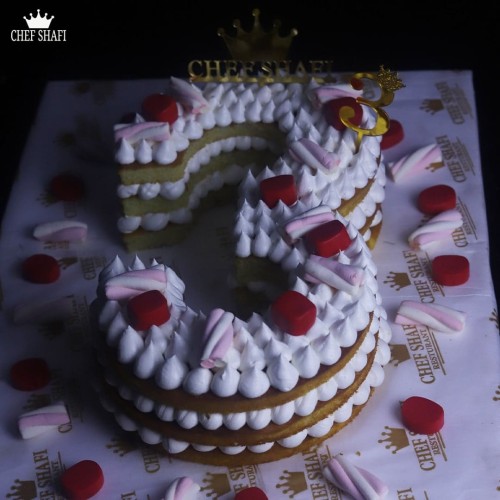 قالب code 5: كيك رقم 3 بحجم 25 شخص