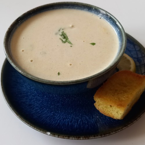 Seafood soup white sauce/
