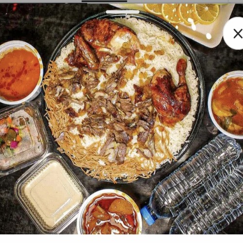 منسف كص لحم و دجاج