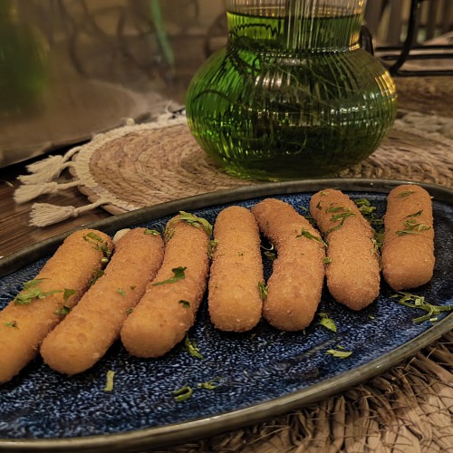 اصابع جبن موتزريلا