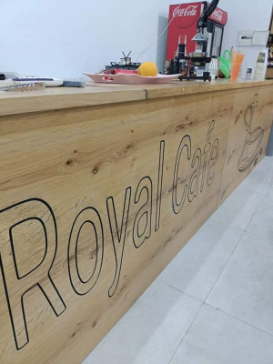 Royal cafe